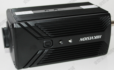 700萬(wàn)像素智能交通攝像機(jī)